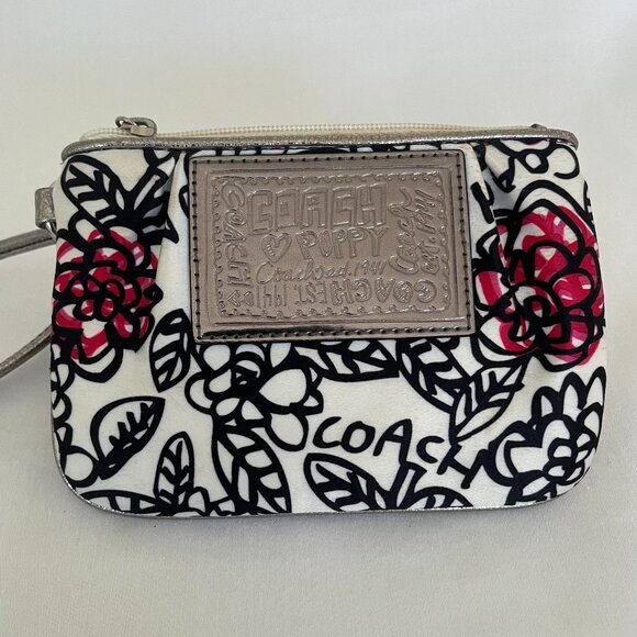 Coach Poppy Daisy wristlet - Picture 1 of 12